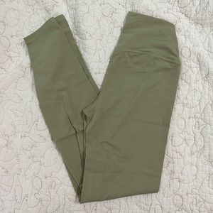 Paragon Leggings - Light Green